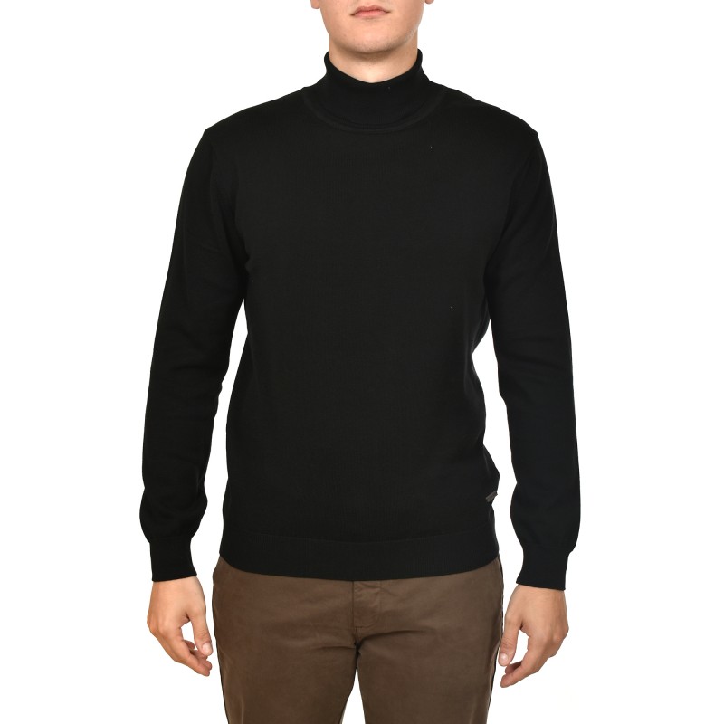 Navy & Green Turtleneck Sweater-Black Navy & Green Turtleneck Sweater-Black
