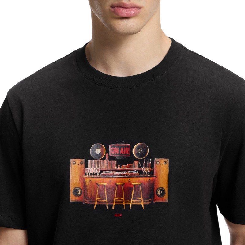 Hugo T-Shirt With Printed Artwork-Black