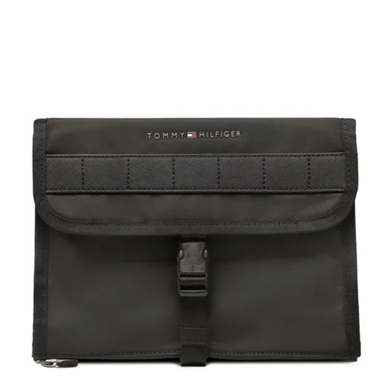 Tommy Hilfiger Elevated Hanging Washbag-Black