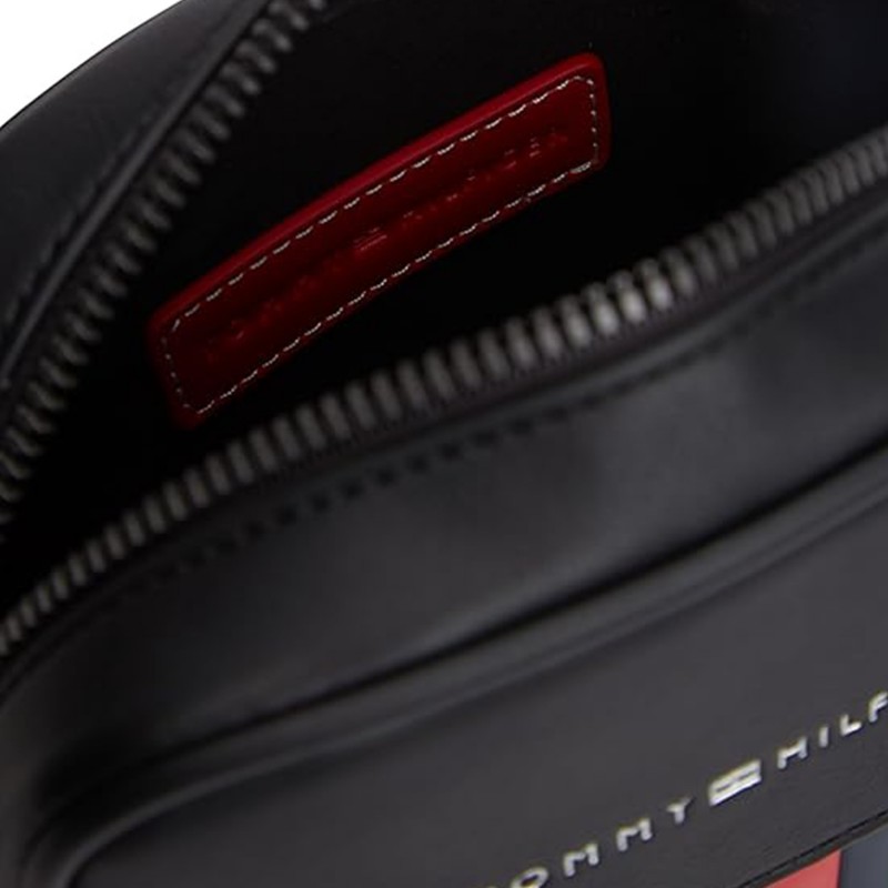 Tommy Hilfiger Bag Reporter TH Metro-Black Tommy Hilfiger Bag Reporter TH Metro-Black