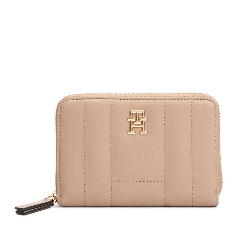Tommy Hilfiger Wallet Th Monogram Flag Quilted Zip-Around-Coastal Taupe