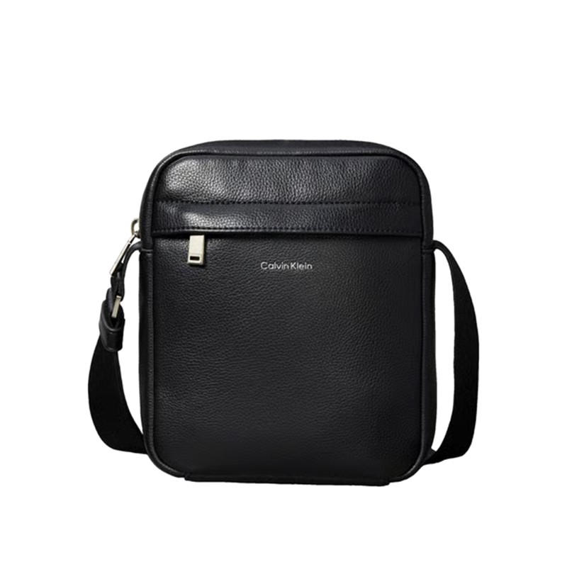 Calvin Klein Reporter Bag Raised-Black