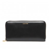 Calvin Klein Wallet Large Zip Around CK Puller-Black
