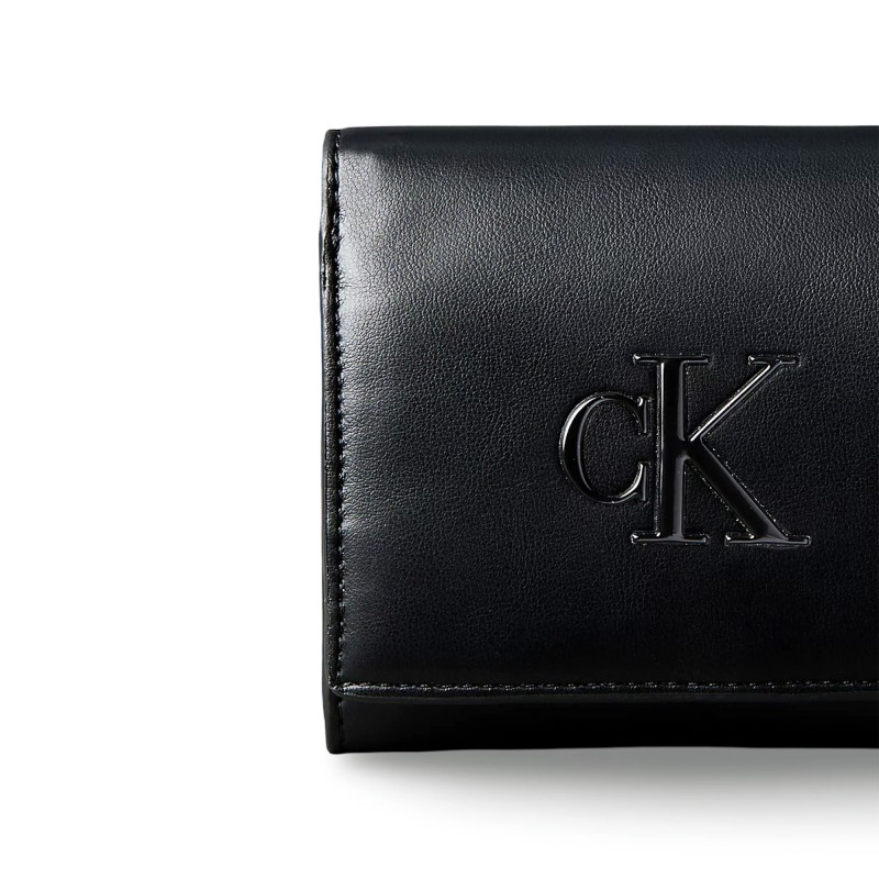 Calvin Klein Wallet Bold CK Medium Bilfold-Black