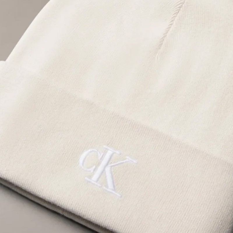 Calvin Klein Beanie Rip With Logo-Light Hay Calvin Klein Beanie Rip With Logo-Light Hay