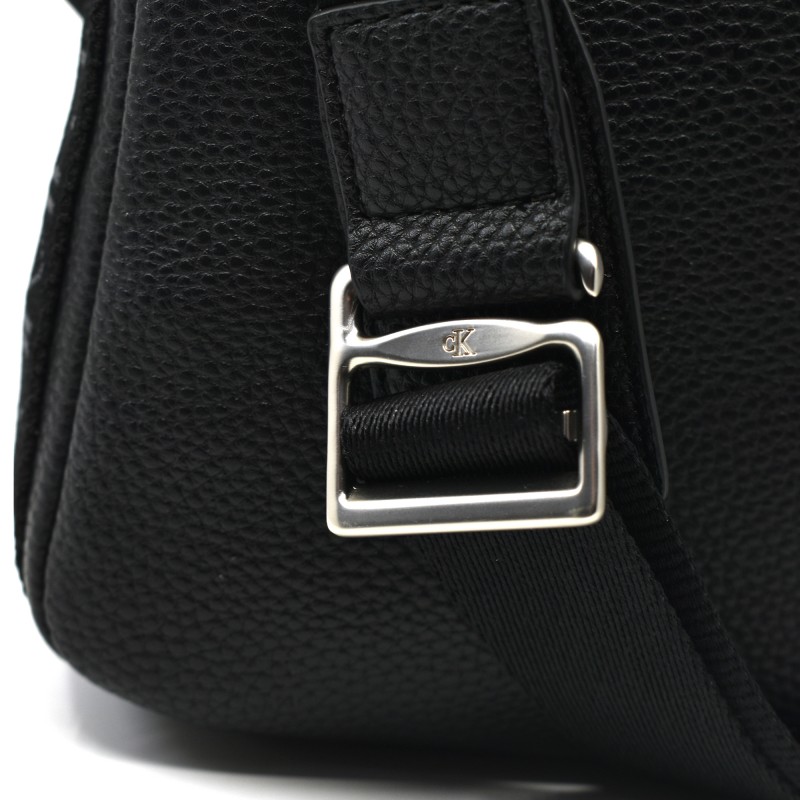Calvin Klein Reporter Bag Young Interesting-Black