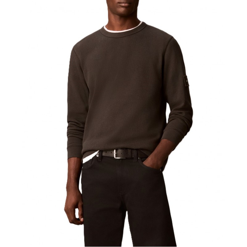 Calvin Klein T-Shirt LS Waffle Badge Crewneck-Pirate Black Calvin Klein T-Shirt LS Waffle Badge Crewneck-Pirate Black