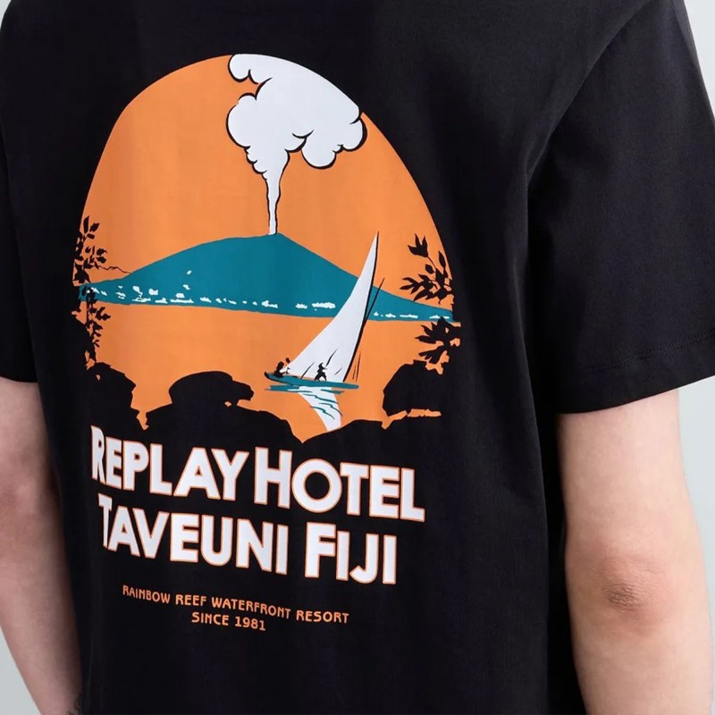 Replay T-Shirt Relaxed Fit With Fiji Print-Black