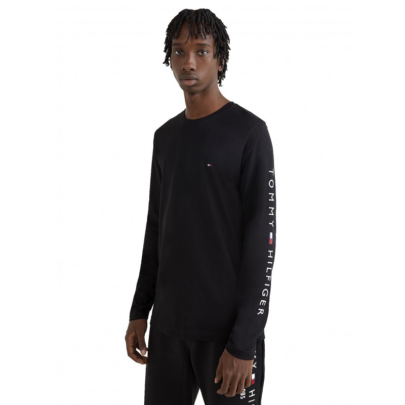 Tommy Hilfiger Blouse With Sleeve Signature Logo-Black Tommy Hilfiger Blouse With Sleeve Signature Logo-Black